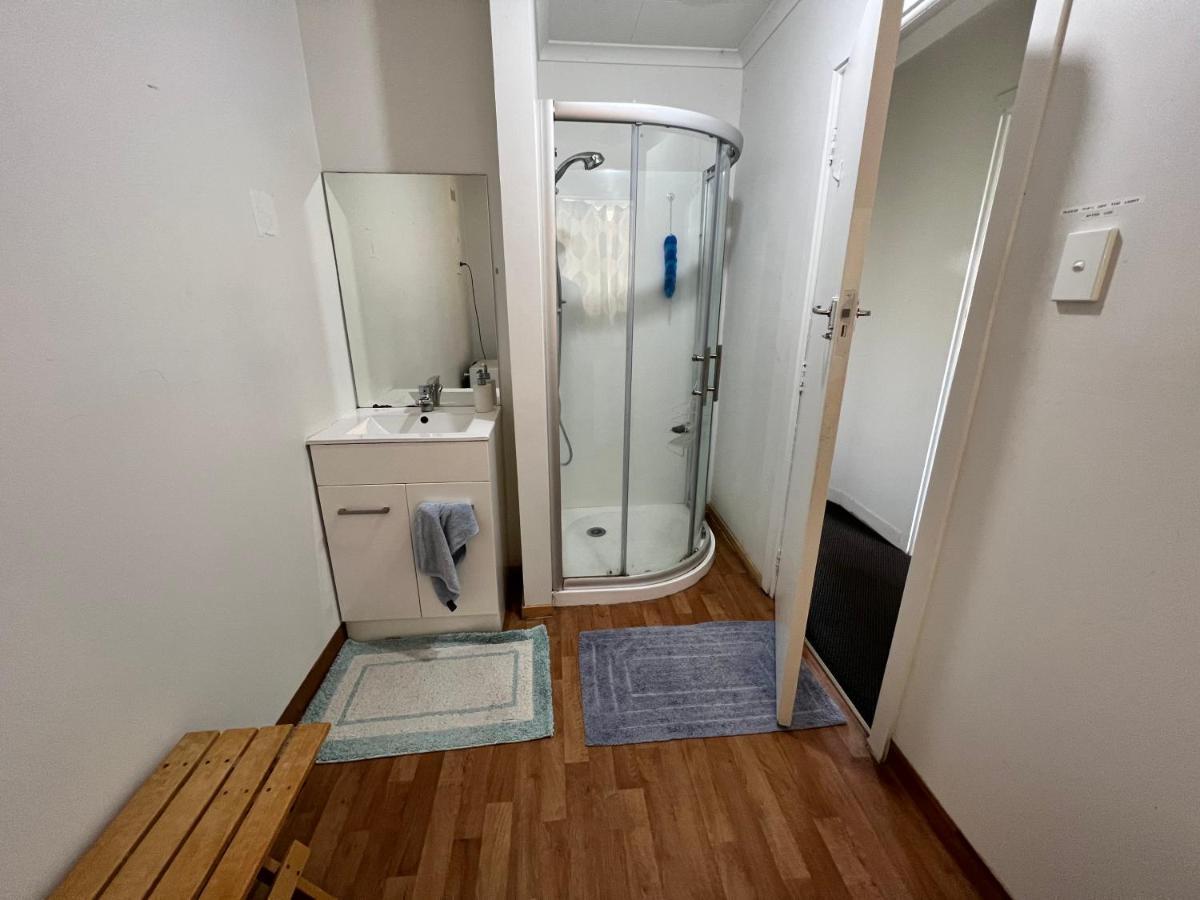 Single Room #1 Or #3 - Homestay Family Home - No Breakfast Hamilton Luaran gambar